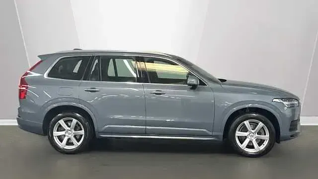 Begagnad Volvo XC90 Core 247 HK (181 kW) 2023 SUV
