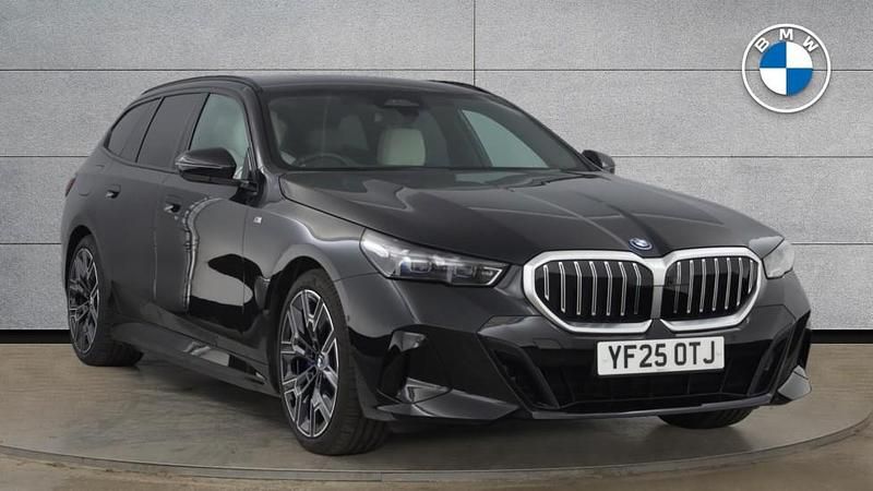Used BMW 530e M Sport 295 HP (216 kW) 2025 Black Estate