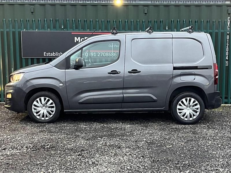 Used Peugeot Partner 2019 Grey MPV