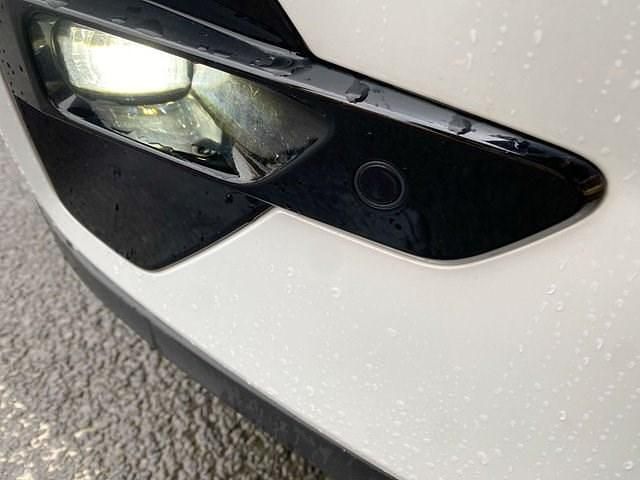 Used Volvo XC40 Plus 163 HP (119 kW) 2022 White SUV