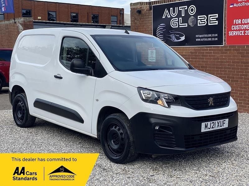 White Used 2021 Peugeot Partner Van | £7,490 (Good price) - Image 1/3
