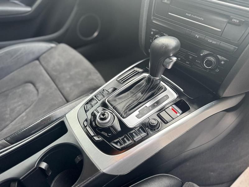 Used Audi S4 Design 333 HP (244 kW) 2010 White Sedan