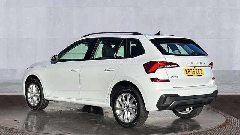 Used Skoda Kamiq SE 95 HP (69 kW) 2025 Moon white metallic SUV