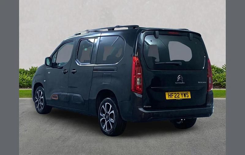 Used Citroën Berlingo XTR 130 HP (95 kW) 2022 Black MPV