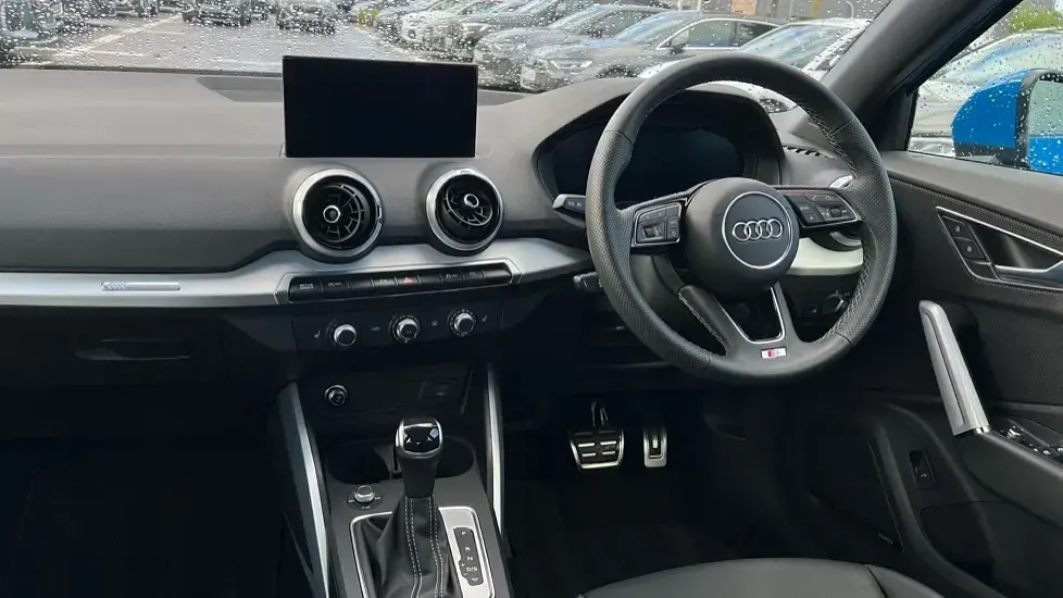 Used Audi Q2 S-Line 150 HP (110 kW) 2023 Blue SUV
