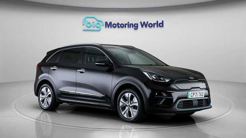 Used Kia e-Niro Plus 147 kW (201 HP) 2022 Black SUV