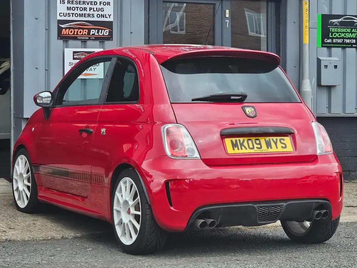 Used Abarth 500 135 HP (99 kW) 2009 Red Hatchback