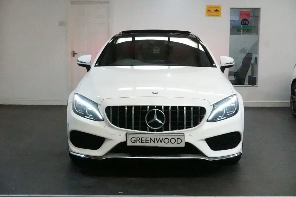 Used Mercedes C250 AMG line 204 HP (150 kW) 2016 White Coupe