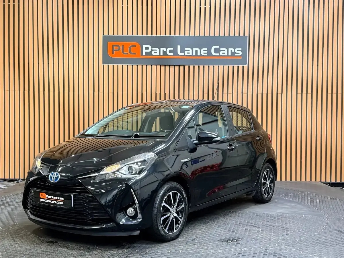 Used Toyota Yaris Hybrid 2019 Black Hatchback