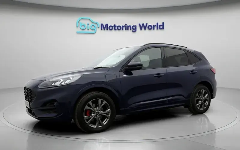 Used Ford Kuga ST-Line 225 HP (165 kW) 2023 Blue SUV