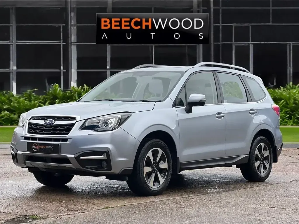 Used Subaru Forester Premium 144 HP (105 kW) 2017 Silver SUV