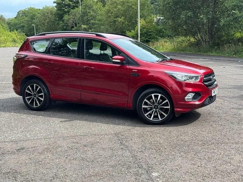 Used Ford Kuga ST-Line 120 HP (88 kW) 2017 Red SUV