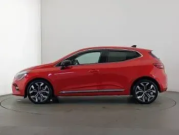 Used Renault Clio Techno 90 HP (66 kW) 2023 Red Hatchback