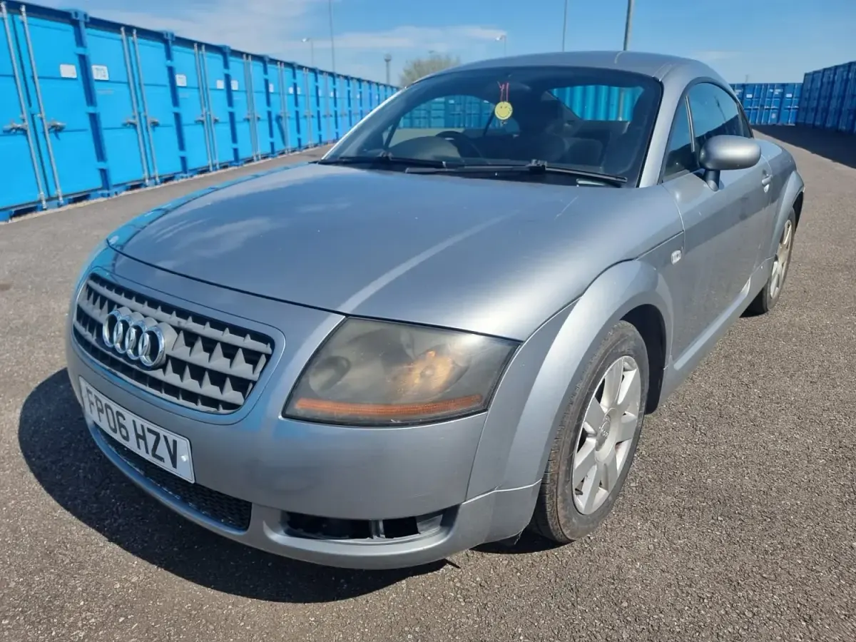Używany Audi TT Sport 190 KM (139 kW) 2006 Szary Coupe