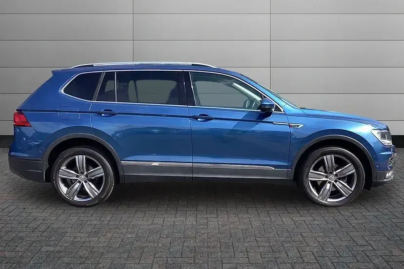 Used VW Tiguan Allspace Match 150 HP (110 kW) 2019 Blue SUV