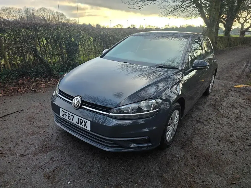 Used VW Golf VII S 115 HP (84 kW) 2017 Grey Hatchback