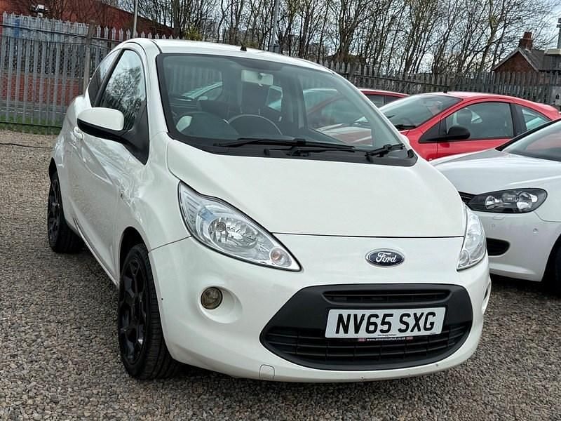 Używany Ford Ka Zetec 69 KM (50 kW) 2016 Biały Hatchback