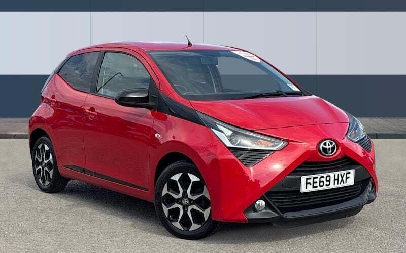 Red Used 2019 Toyota Aygo Trend Hatchback | £7,362 (Good price) - Image 1/4