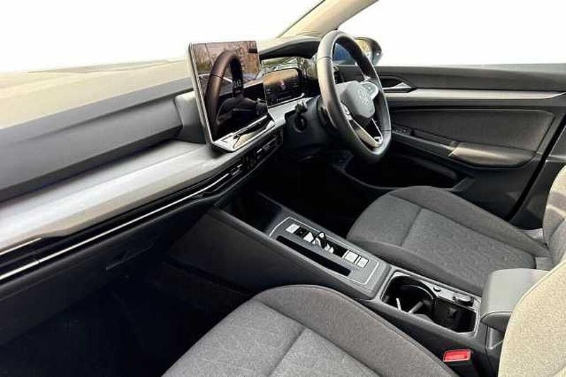 Used VW Golf VIII 204 HP (150 kW) 2025