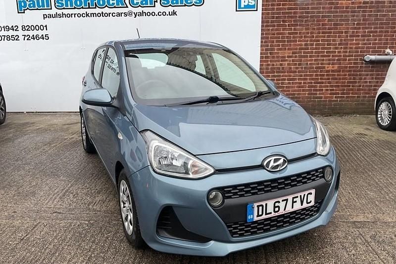 Used Hyundai i10 SE 87 HP (63 kW) 2018 Blue Hatchback