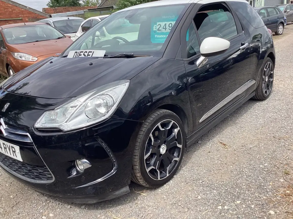 Used Citroën DS3 2014 Black Hatchback