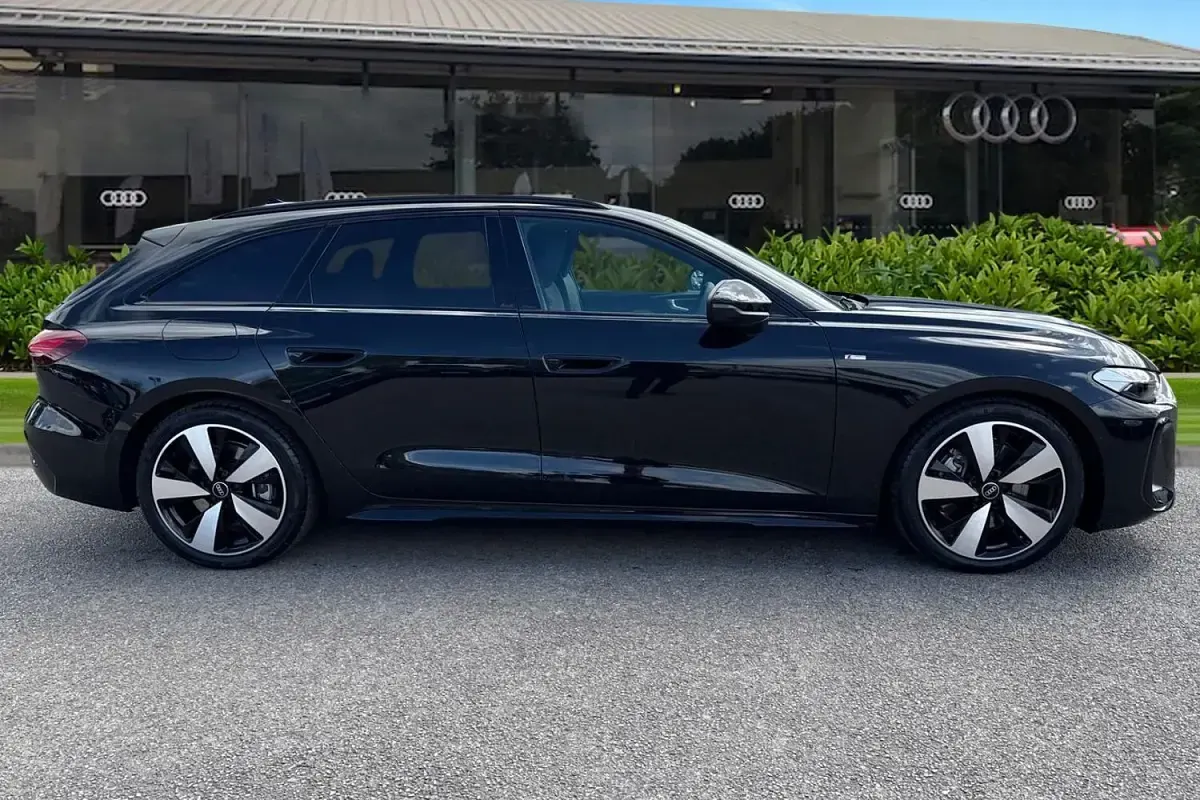 Nuevo Audi A5 Black Edition 204 CV (150 kW) 2026 Negro Familiar
