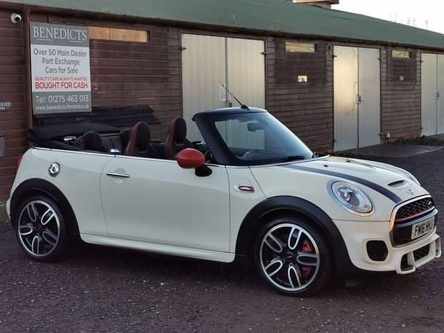Begagnad Mini Cooper Cabriolet 231 HK (169 kW) 2016 Vit Cab