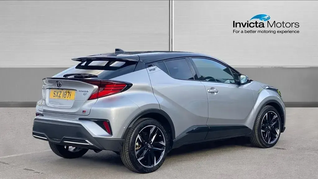 Used Toyota C-HR Sport 122 HP (89 kW) 2023 Silver SUV