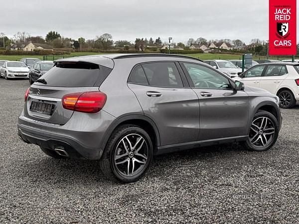 Used Mercedes GLA180 Urban 122 HP (89 kW) 2018 Grey SUV