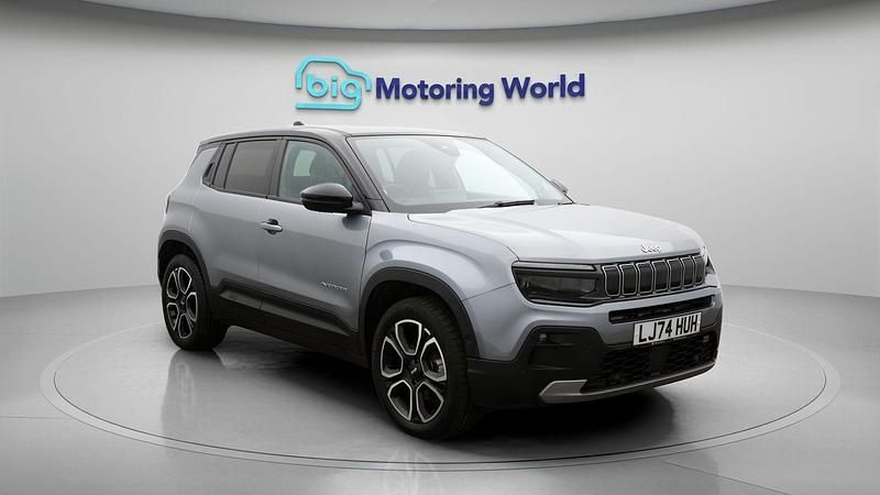 Used 2024 Jeep Avenger Summit SUV | £19,700 (Fair price) - Image 1/4