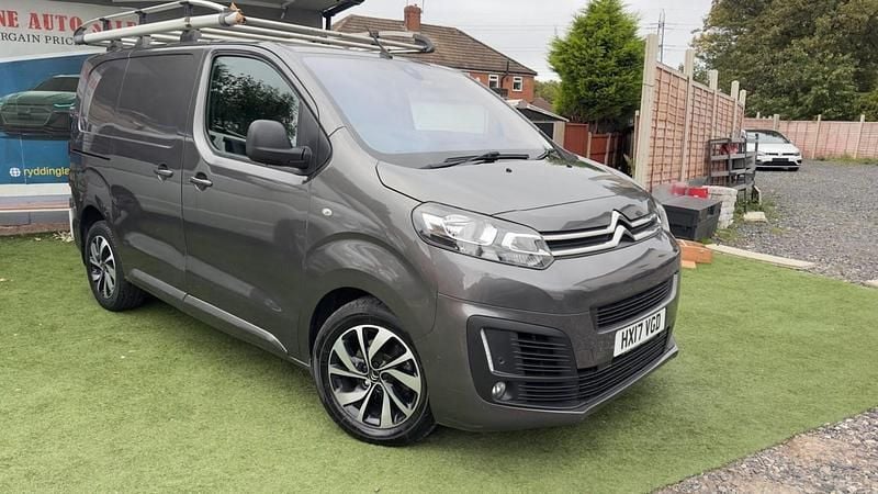 Grey Used 2017 Citroën Dispatch MPV | £8,150 (Fair price) - Image 1/4