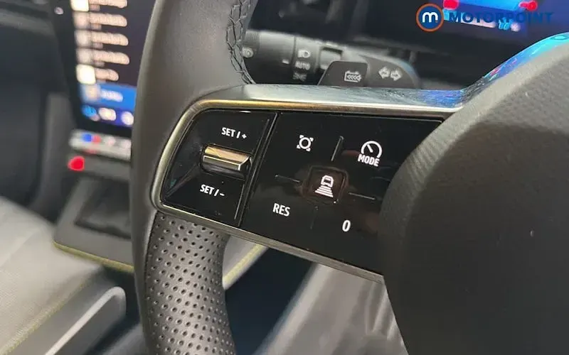 Used Renault Scenic E-Tech Techno 160 kW (218 HP) 2025 Grey SUV