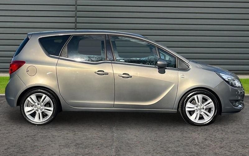 Used Vauxhall Meriva 120 HP (88 kW) 2017 MPV