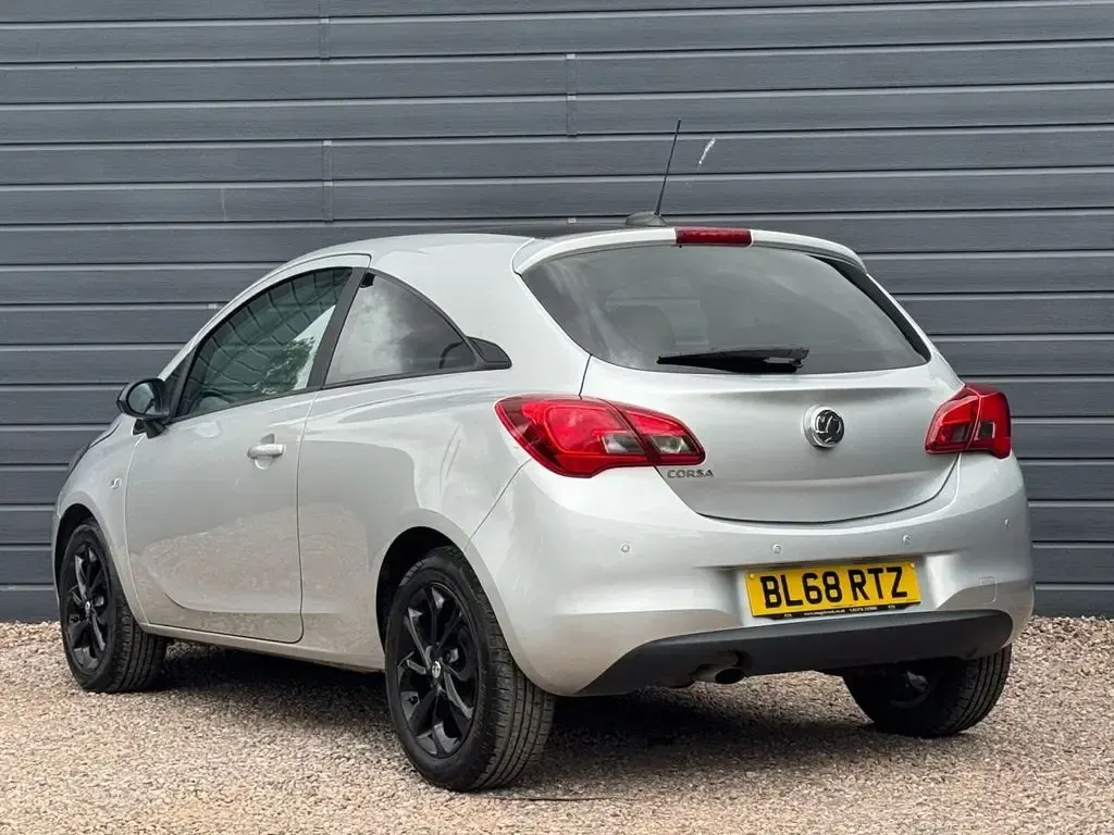 Used Vauxhall Corsa 75 HP (55 kW) 2019 Silver Hatchback