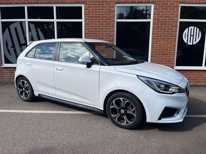 White Used 2021 MG MG3 Exclusive Hatchback | £8,850 (Fair price) - Image 1/4