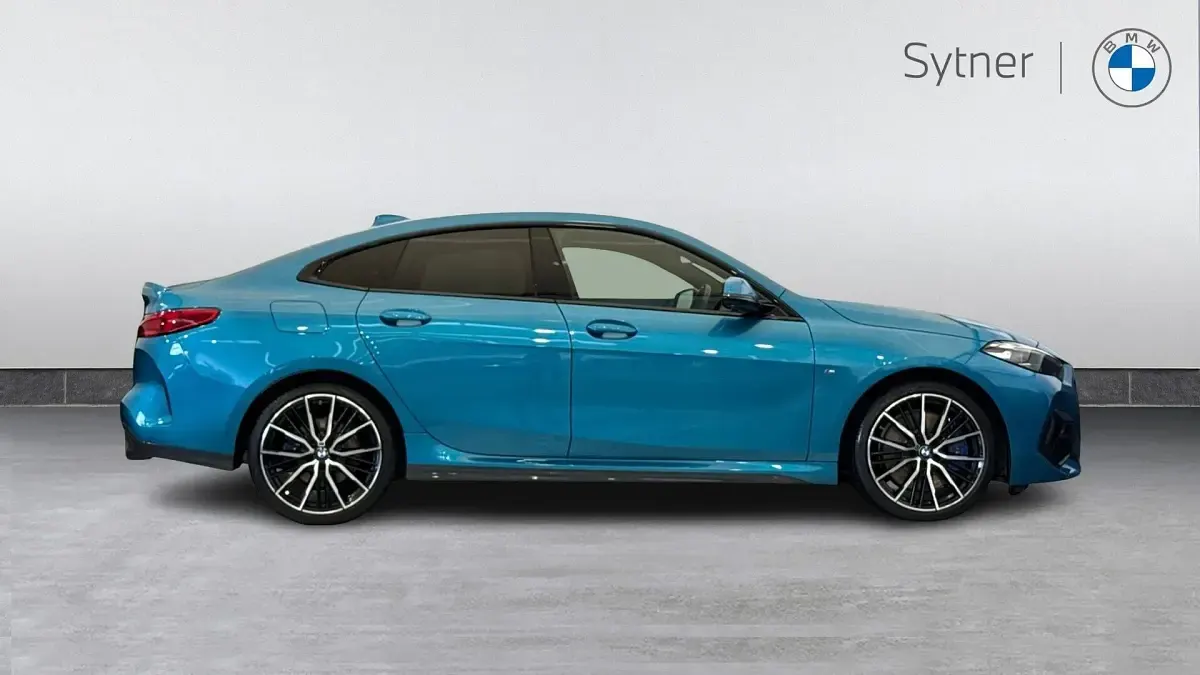 Used BMW 220 M Sport 176 HP (129 kW) 2023 Blue Coupe