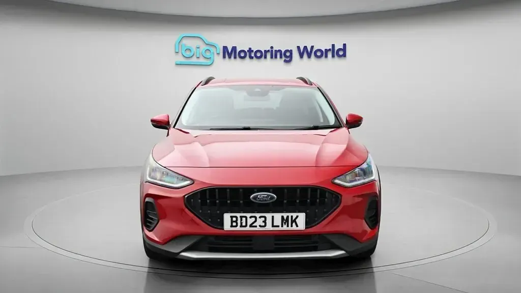 Usado Ford Focus Active 155 HP (114 kW) 2023 Vermelho Citadino