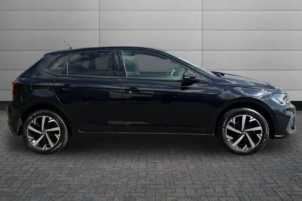 Used VW Polo Match 95 HP (69 kW) 2025 Black Hatchback