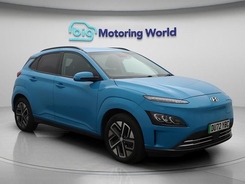 Blue Used 2022 Hyundai Kona Premium SUV | £14,400 (Fair price) - Image 1/4