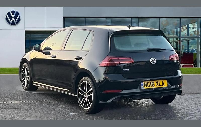 Used VW Golf VII GTE 200 HP (147 kW) 2018 Black Hatchback
