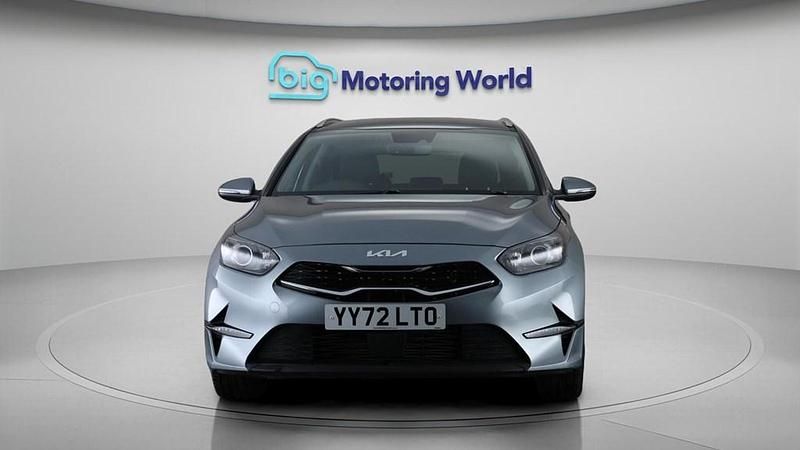 Used Kia Ceed Sportswagon 158 HP (116 kW) 2022 Silver Estate