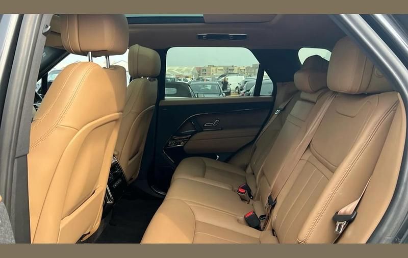 Used Land Rover Range Rover Sport SE 300 HP (220 kW) 2023 Carpathian grey SUV