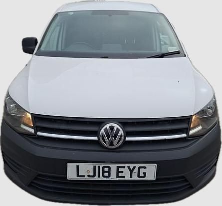 White Used 2018 VW Caddy Maxi Startline MPV | £7,495 (Fair price) - Image 1/4