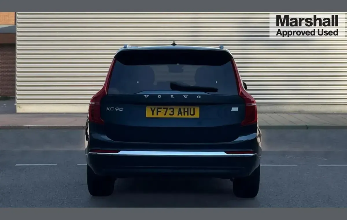 Used Volvo XC90 Core 455 HP (334 kW) 2023 Blue SUV