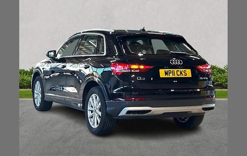 Used Audi Q3 Design 150 HP (110 kW) 2023 Blue SUV