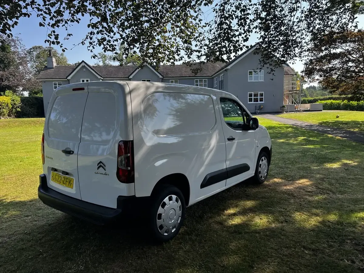 Used Citroën Berlingo 2022 White MPV