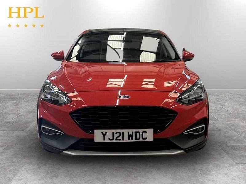 Used Ford Focus Active X 155 HP (114 kW) 2021 Red Hatchback
