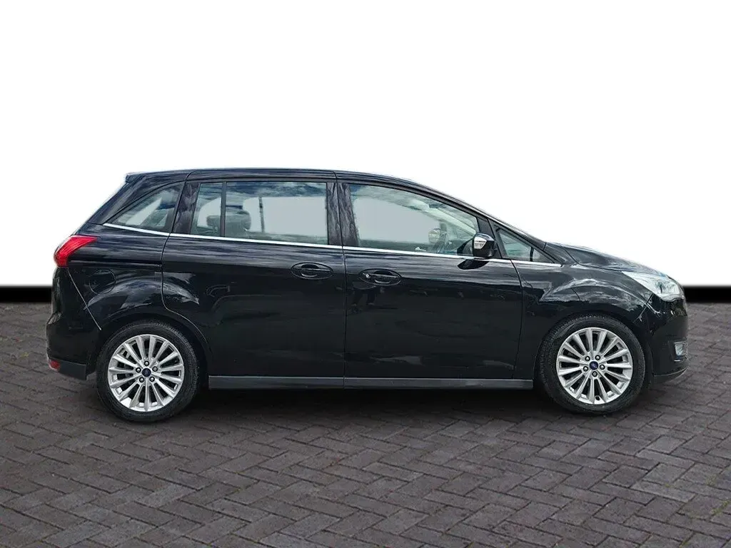 Used Ford Grand C-Max Titanium 120 HP (88 kW) 2016 Black MPV
