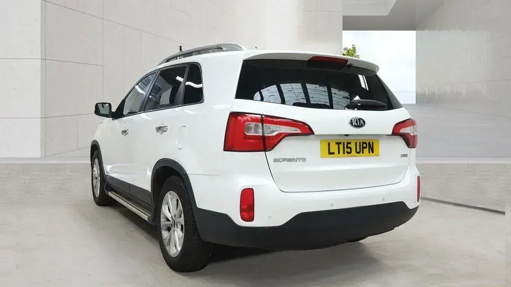 Used Kia Sorento 200 HP (147 kW) 2015 White SUV