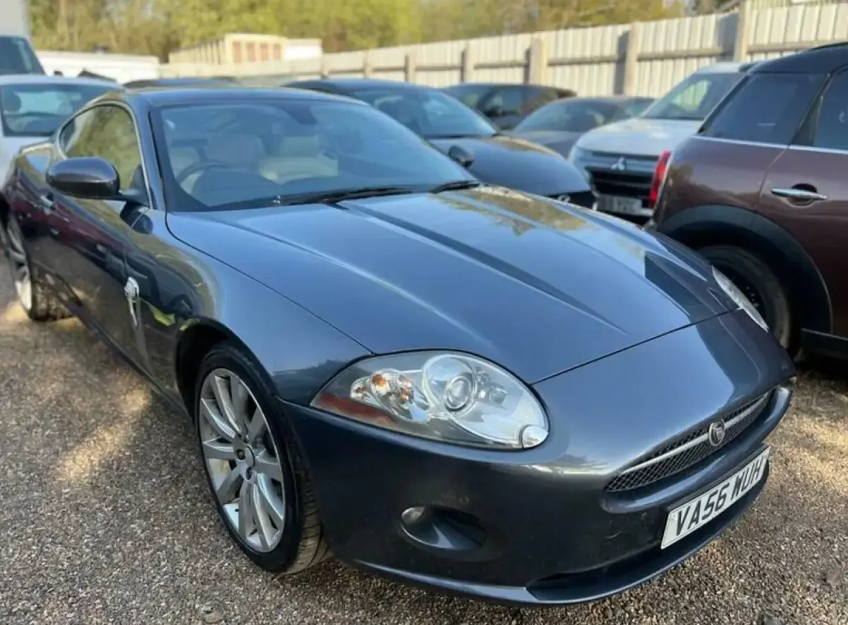 Used Jaguar XK 300 HP (220 kW) 2006 Grey Coupe